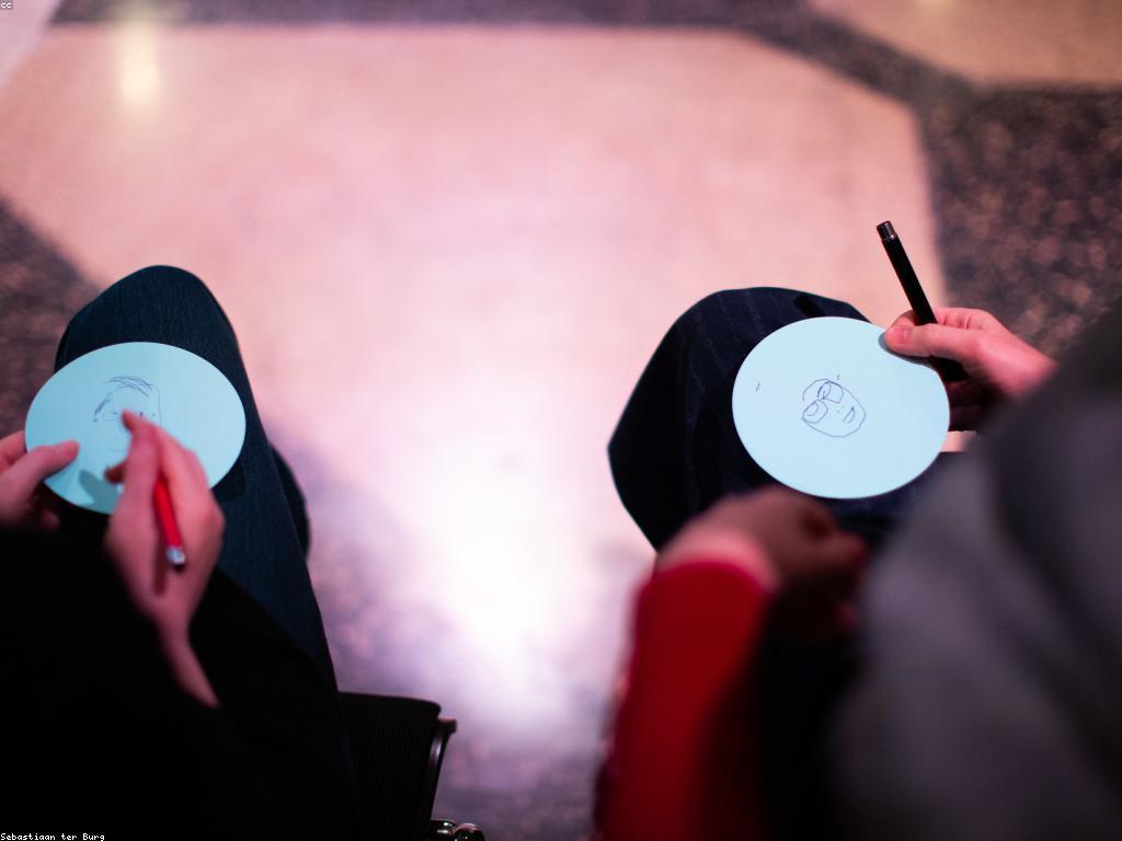 យុទ្ធសាស្ត្របាការ៉ាត់: ការបំផុសគំនិតនិងការបង្កើតសមត្ថភាព