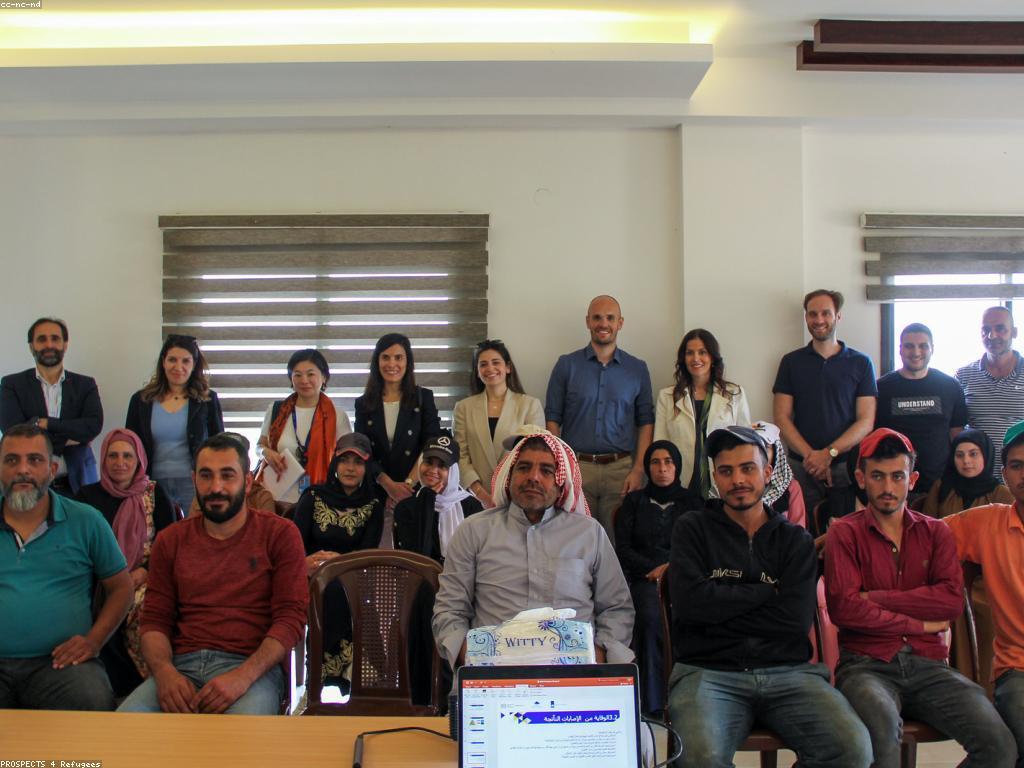 ការបកស្រាយអំពីមុខវិជ្ជាធ្វើការបាការ៉ាត់