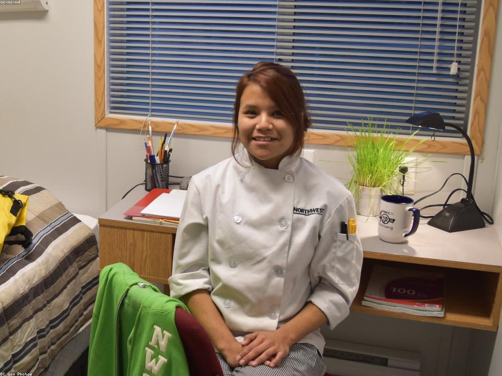 ការពិចារណាអំពីផ្លូវអាជីពនៅមុខវិជ្ជាធ្វើការបាការ៉ាត់